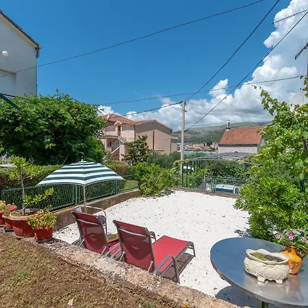 Apartman Hrabar Longo *