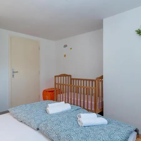 Apartman Hrabar Longo