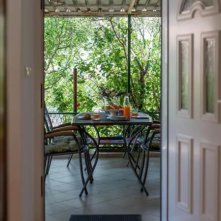 Apartament Hrabar Longo