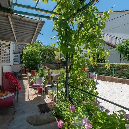 Apartament Hrabar Longo Trogir