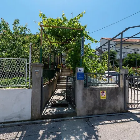 Apartament Hrabar Longo Trogir