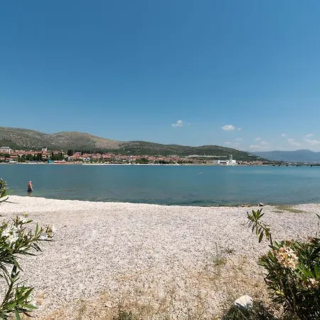 Apartament Hrabar Longo *