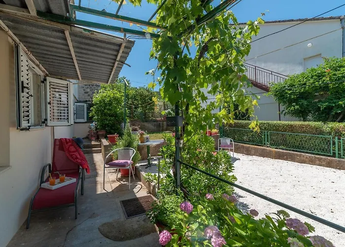 Apartman Hrabar Longo Trogir